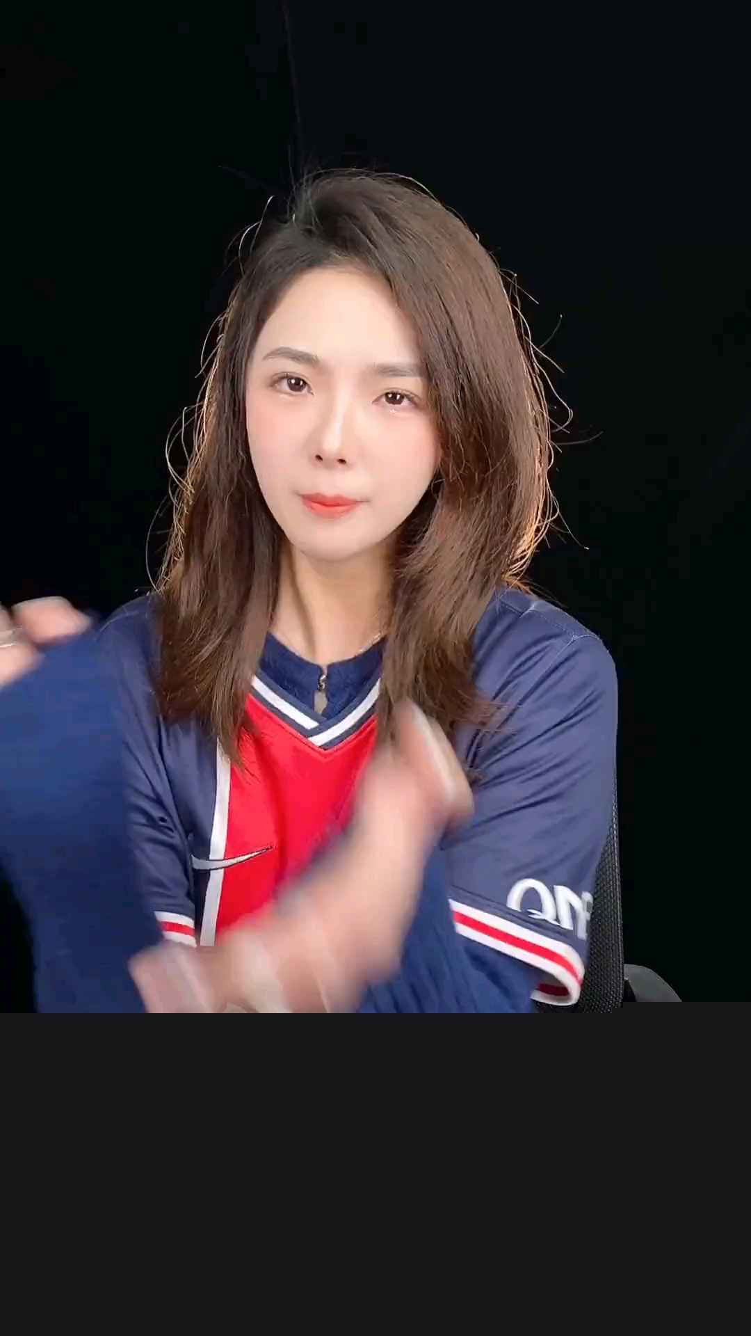 的表现让